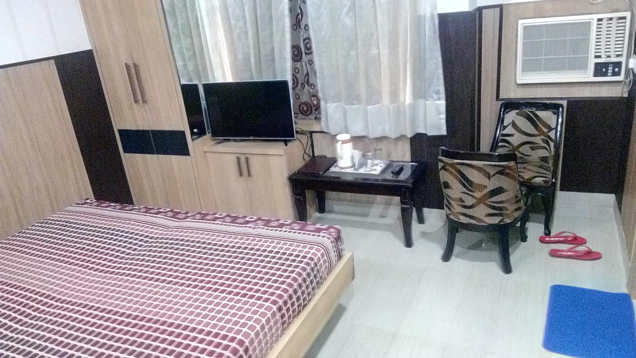 Hotel Desire Hisār Buitenkant foto
