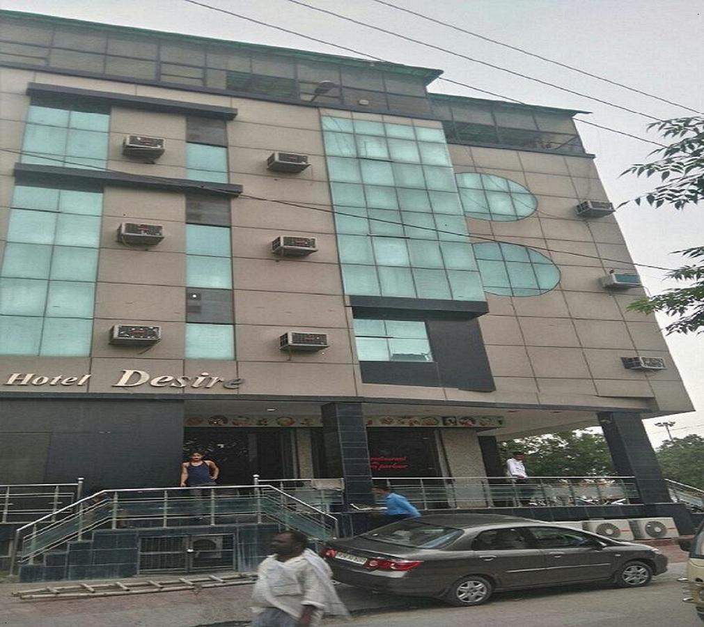 Hotel Desire Hisār Buitenkant foto